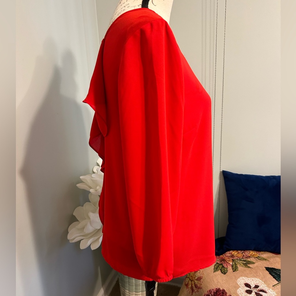 Express Red Bow-back blouse - Picture 4 of 6